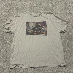 Urban outfitters women’s shirt